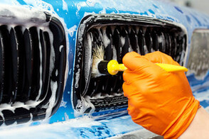 photo of hand detail car wash